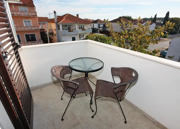 아파트 With Parking Space Biograd Na Moru, Biograd - 5847 *