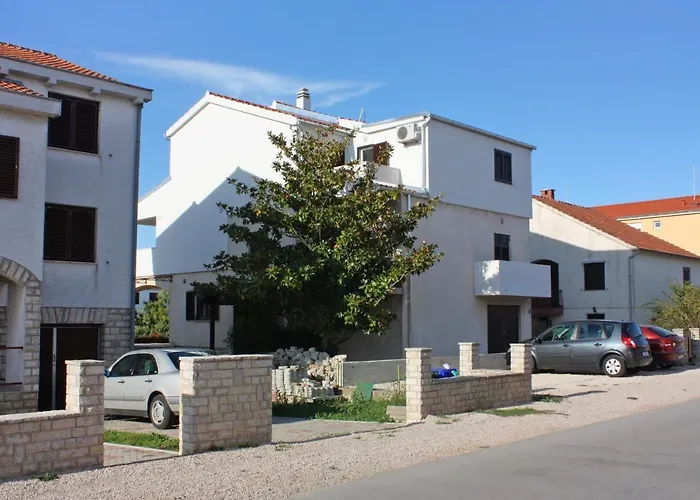 With Parking Space Biograd Na Moru, Biograd - 5847 דירה