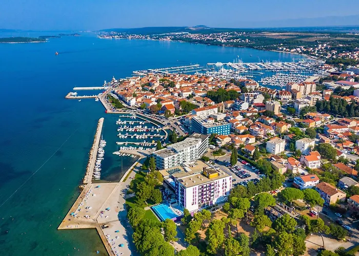 With Parking Space Biograd Na Moru, Biograd - 5847 דירה