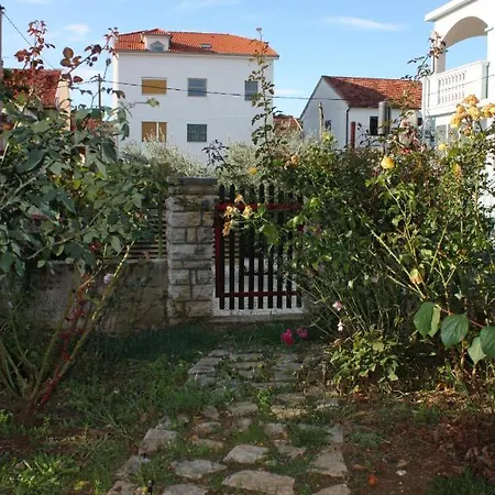 With Parking Space Biograd Na Moru, Biograd - 5847 Apartamento Biograd Na Moru